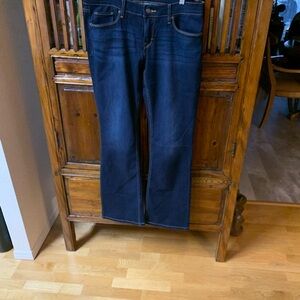 Levis 524 Bootcut size 9